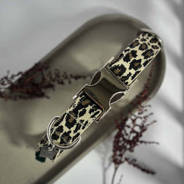 Halsband „Leo Love“ Limited